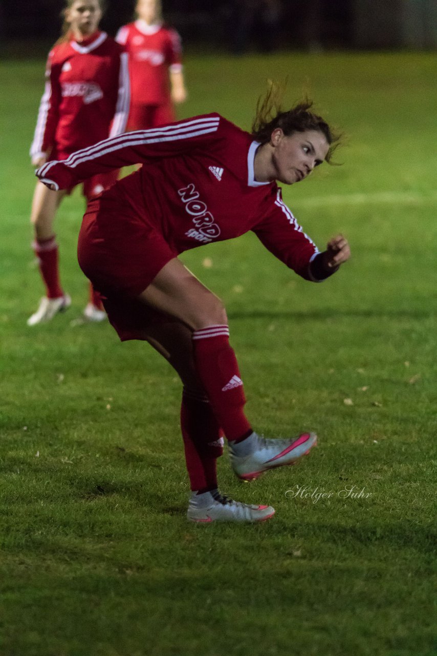 Bild 213 - Frauen SG Krempe/ETSV F. Glueckstadt - TSV Heiligenstedten : Ergebnis: 8:0